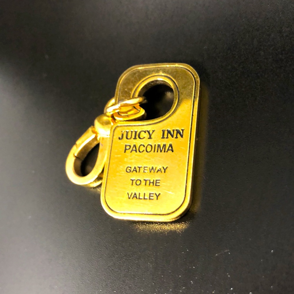 ORIGINAL,AUTHENTIC CIRCA 2000 JUICY COUTURE CHARM - Picture 2 of 2
